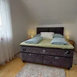 Violetta Vendeghaz 아파트