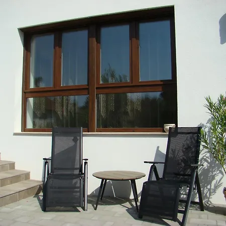 Violetta Vendeghaz Apartment