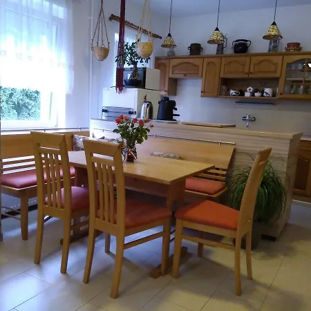 Violetta Vendeghaz Apartment Keszthely