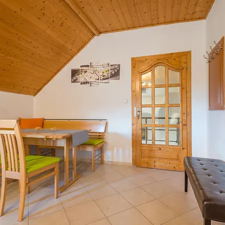 Violetta Vendeghaz * Keszthely