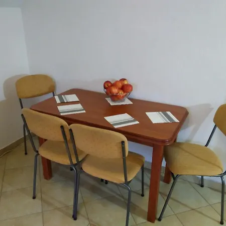 Violetta Vendeghaz Διαμέρισμα Keszthely