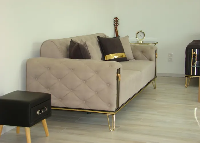 Violetta Vendeghaz 아파트 *