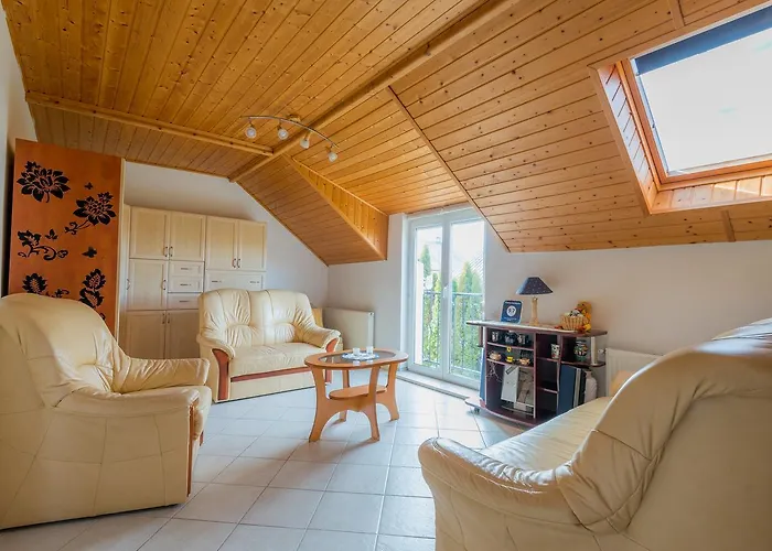 Violetta Vendeghaz * 케츨리