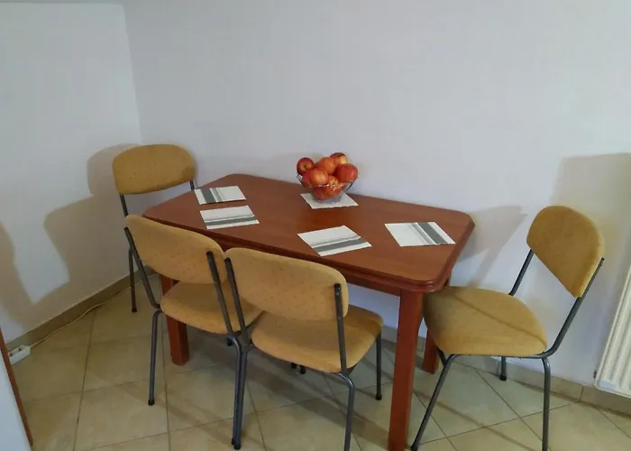 Violetta Vendeghaz 아파트 케츨리